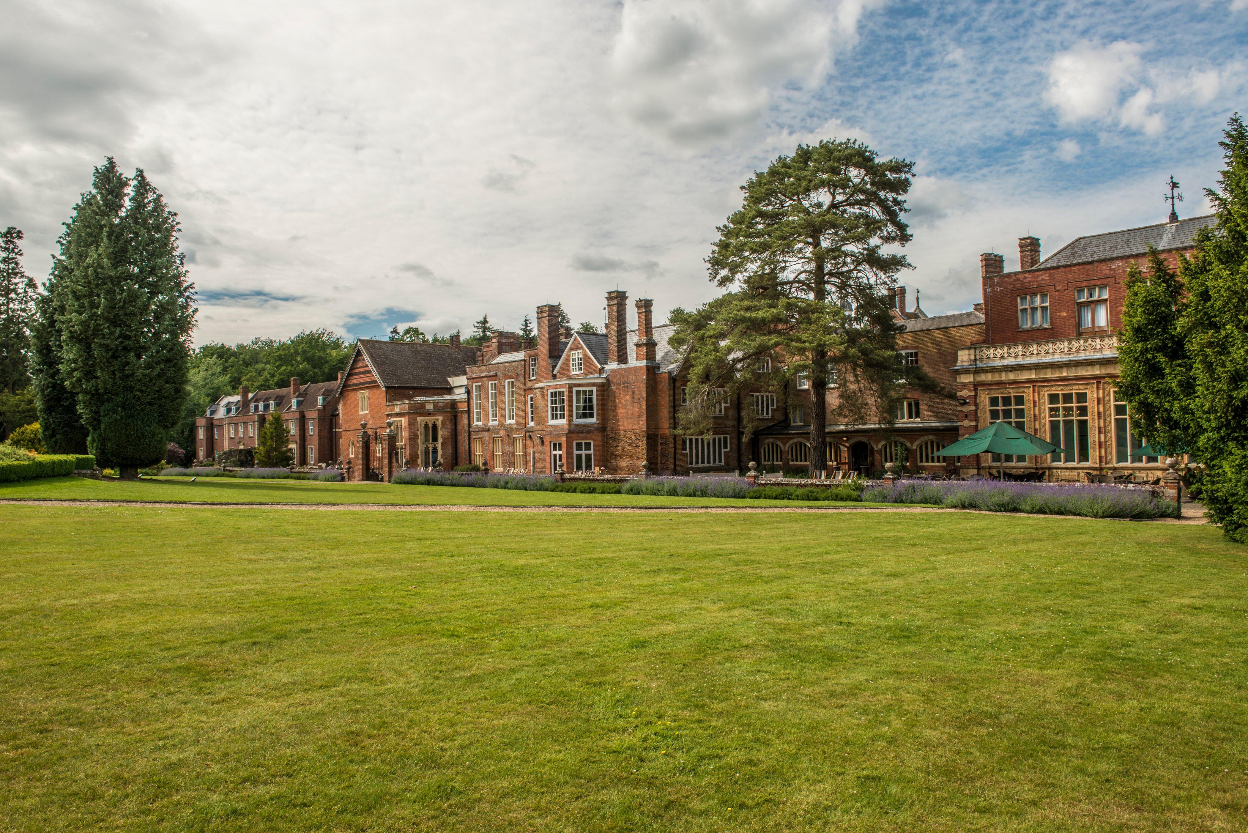 Hotel Wotton House Dorking Esterno foto